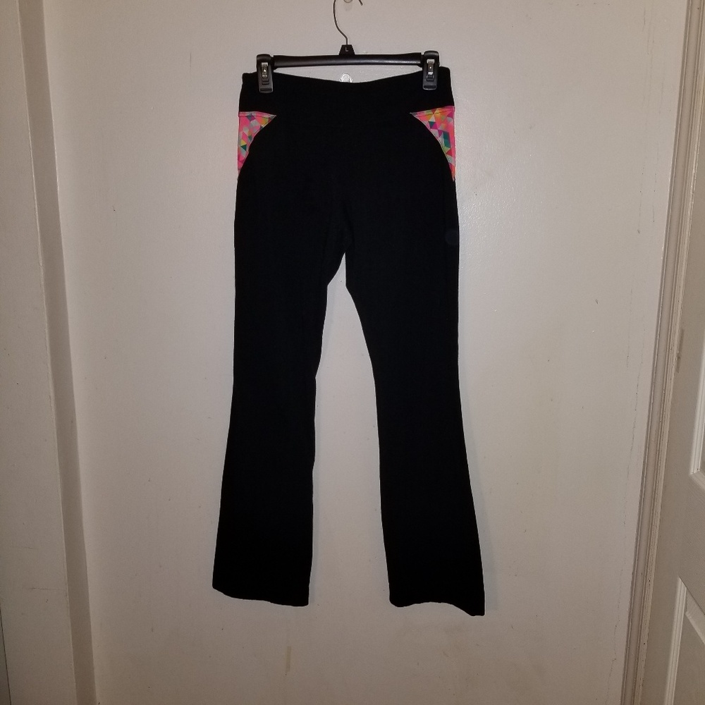 SO yoga pants